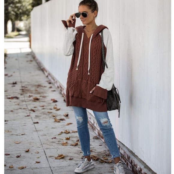 TRINA Color Block Hoodie - Picture 6 of 6